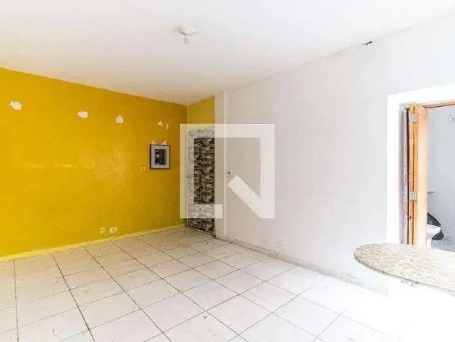 Kitnet venda em Região Imediata de São Paulo, Região Metropolitana de São Paulo