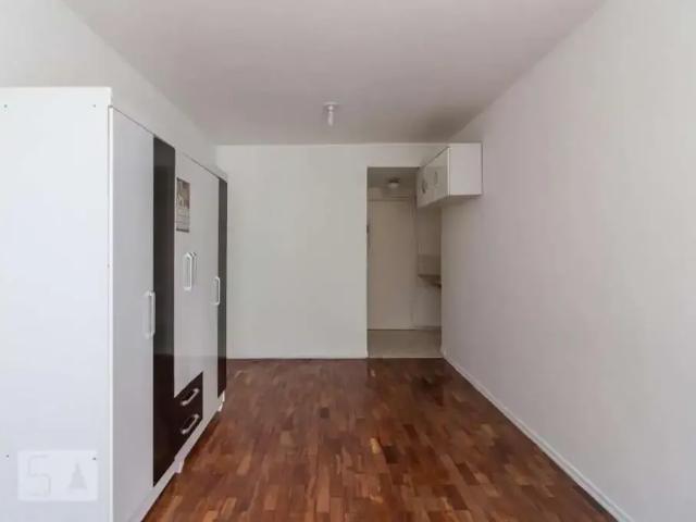 Kitnet venda em Região Imediata de São Paulo, Região Metropolitana de São Paulo