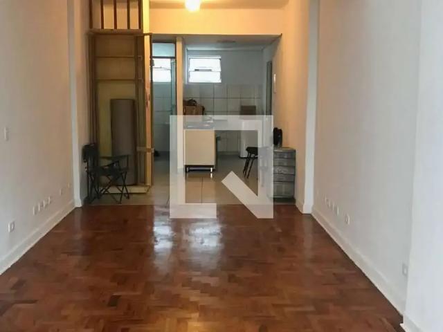 Kitnet venda em Região Imediata de São Paulo, Região Metropolitana de São Paulo