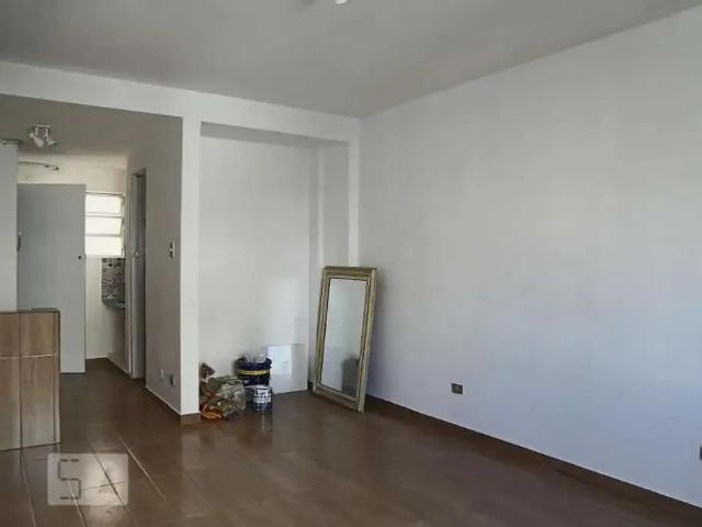 Kitnet venda em Região Imediata de São Paulo, Região Metropolitana de São Paulo