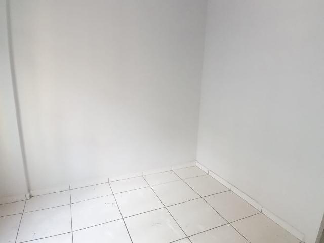 Kitnet venda em Região Imediata de São Paulo, Região Metropolitana de São Paulo