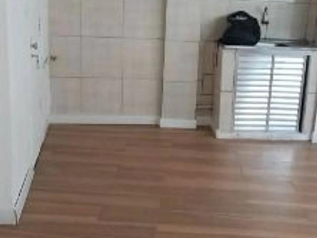Kitnet venda em Região Imediata de São Paulo, Região Metropolitana de São Paulo