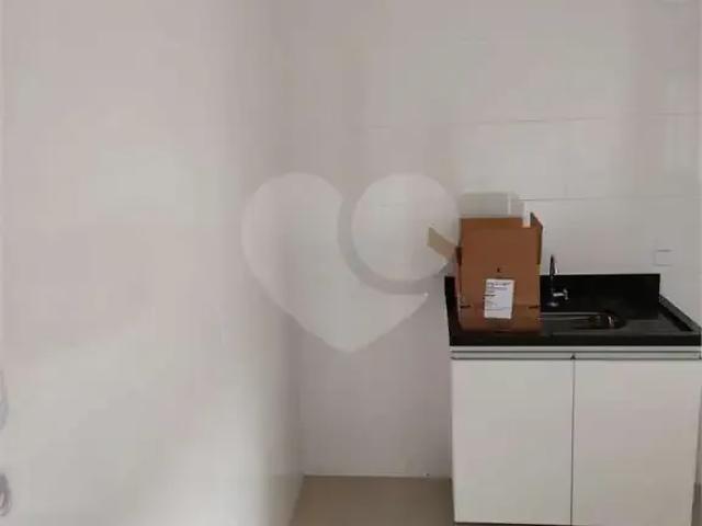 Kitnet venda em Região Imediata de São Paulo, Região Metropolitana de São Paulo