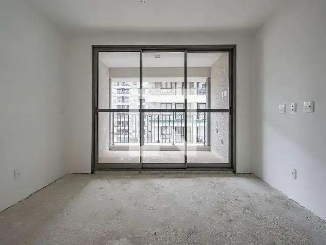 Kitnet venda em Região Imediata de São Paulo, Região Metropolitana de São Paulo
