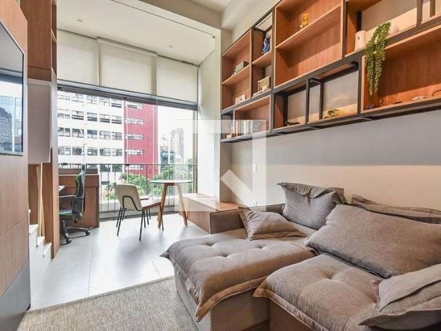 Kitnet venda em Região Imediata de São Paulo, Região Metropolitana de São Paulo
