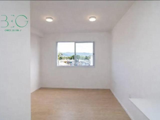 Kitnet venda em Região Imediata de São Paulo, Região Metropolitana de São Paulo
