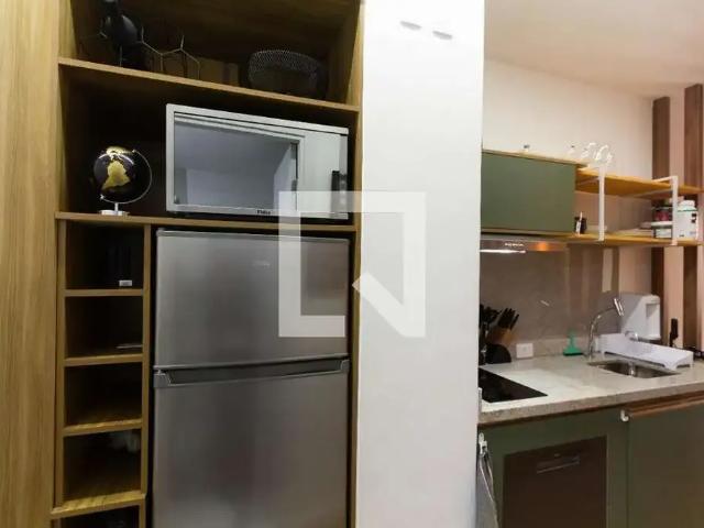 Kitnet venda em Região Imediata de São Paulo, Região Metropolitana de São Paulo