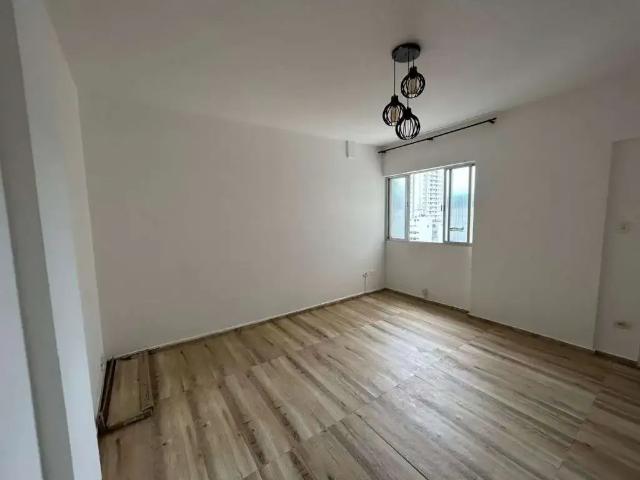 Kitnet venda em Região Imediata de Santos, Região Metropolitana da Baixada Santista