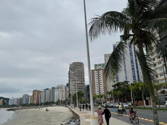 Kitnet venda em São Vicente