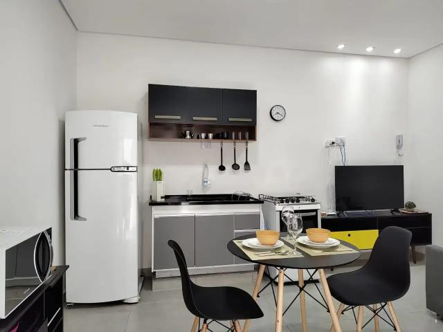 Kitnet aluguel em Região Imediata de São Paulo, Região Metropolitana de São Paulo