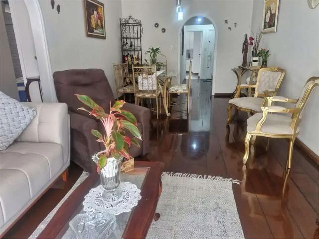Kitnet venda em Região Imediata de Santos, Região Metropolitana da Baixada Santista