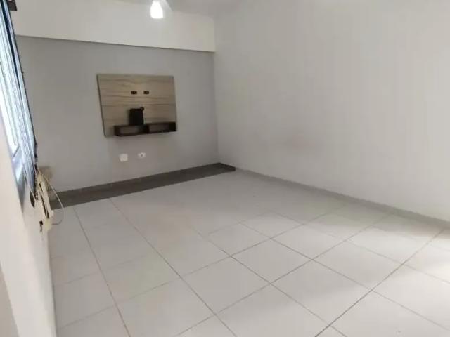 Kitnet aluguel em Região Imediata de Santos, Região Metropolitana da Baixada Santista