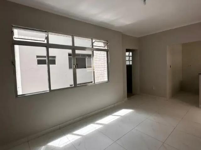 Kitnet venda em Região Imediata de Santos, Região Metropolitana da Baixada Santista