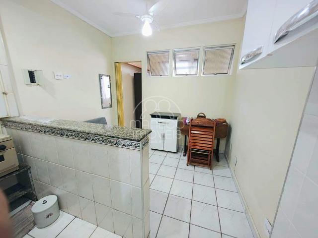 Kitnet venda em Pompéia, Santos