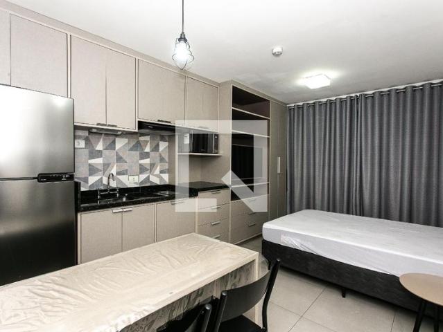 Kitnet aluguel em Região Imediata de São Paulo, Região Metropolitana de São Paulo