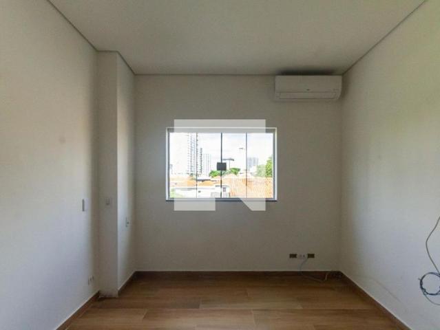 Kitnet aluguel em Região Imediata de São Paulo, Região Metropolitana de São Paulo