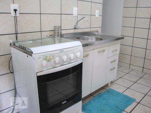 Kitnet aluguel em Trindade, Florianópolis