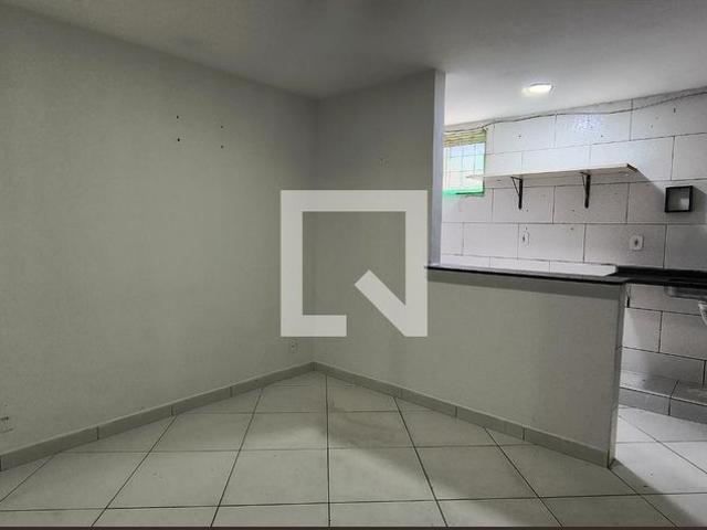 Kitnet aluguel em Região Geográfica Imediata do Rio de Janeiro, Região Metropolitana do Rio de Janeiro