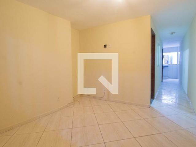 Kitnet aluguel em Região Geográfica Imediata do Rio de Janeiro, Região Metropolitana do Rio de Janeiro