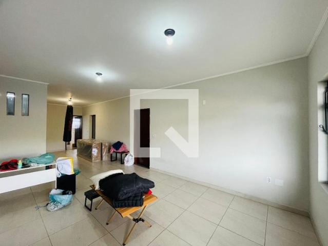 Kitnet aluguel em Monte Carmelo, Guarulhos