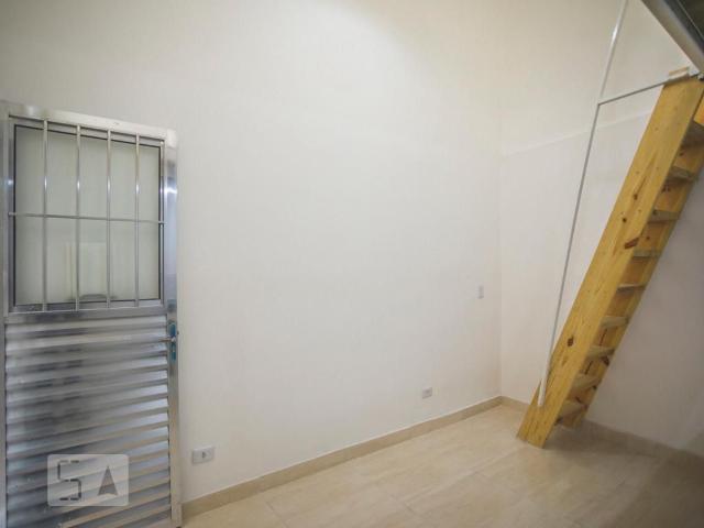 Kitnet aluguel em Região Imediata de São Paulo, Região Metropolitana de São Paulo