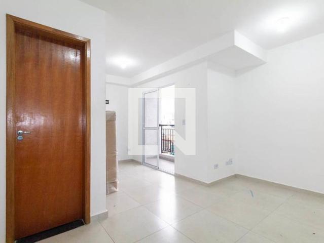 Kitnet aluguel em Carrão, São Paulo