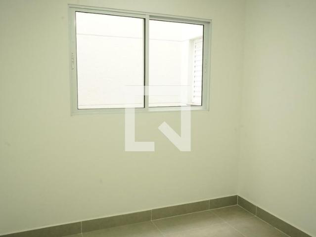 Kitnet aluguel em Região Imediata de São Paulo, Região Metropolitana de São Paulo