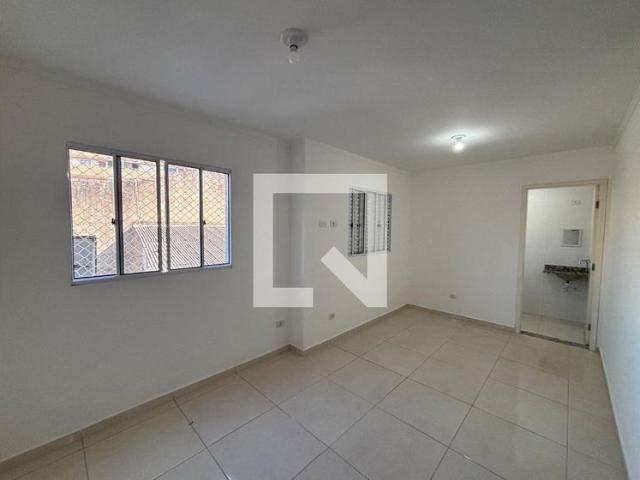 Kitnet venda em Região Imediata de São Paulo, Região Metropolitana de São Paulo