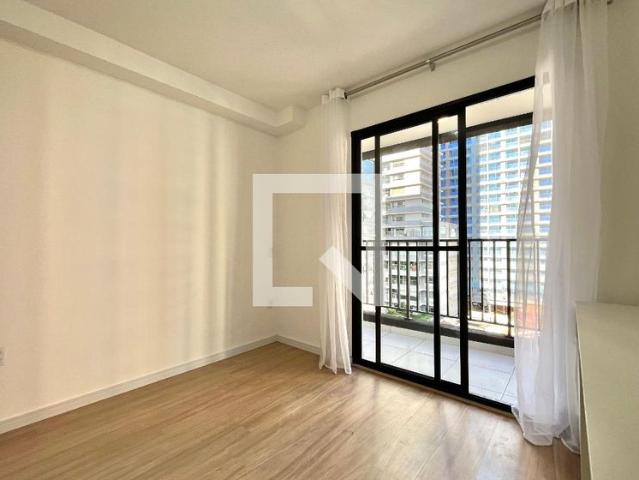 Kitnet aluguel em Região Imediata de São Paulo, Região Metropolitana de São Paulo