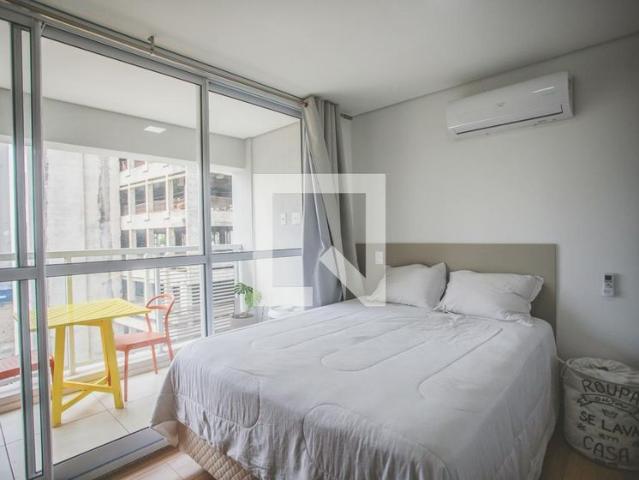 Kitnet aluguel em Mirandópolis, São Paulo