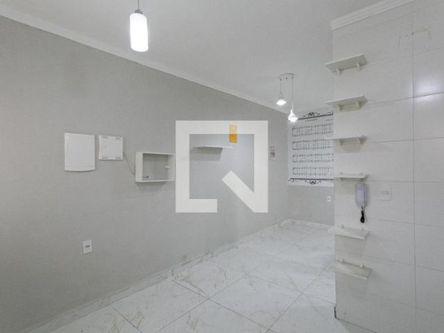 Kitnet venda em Região Imediata de São Paulo, Região Metropolitana de São Paulo