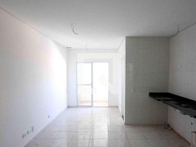 Kitnet aluguel em Região Imediata de São Paulo, Região Metropolitana de São Paulo