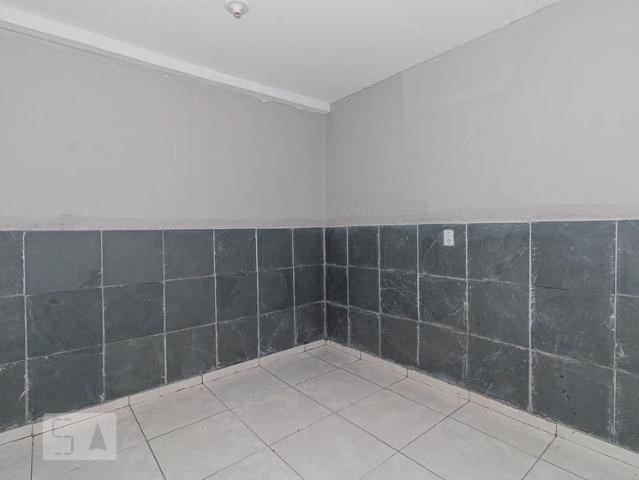 Kitnet venda em Região Imediata de São Paulo, Região Metropolitana de São Paulo