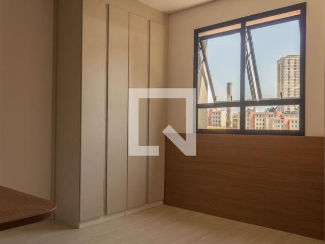 Kitnet aluguel em Região Imediata de São Paulo, Região Metropolitana de São Paulo