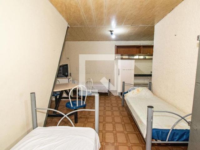 Kitnet aluguel em Região Imediata de São Paulo, Região Metropolitana de São Paulo