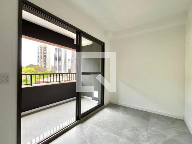 Kitnet aluguel em Região Imediata de São Paulo, Região Metropolitana de São Paulo