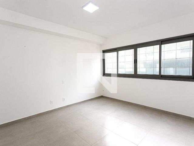 Kitnet aluguel em Região Imediata de São Paulo, Região Metropolitana de São Paulo