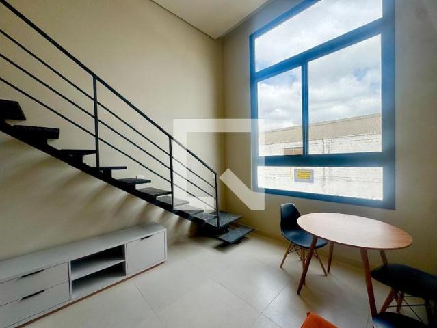 Kitnet aluguel em Região Imediata de São Paulo, Região Metropolitana de São Paulo