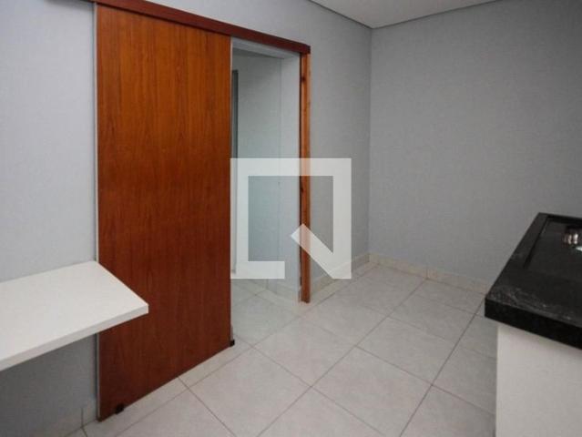 Kitnet aluguel em Região Imediata de São Paulo, Região Metropolitana de São Paulo