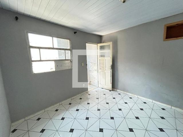 Kitnet aluguel em Vila Valqueire, Rio de Janeiro