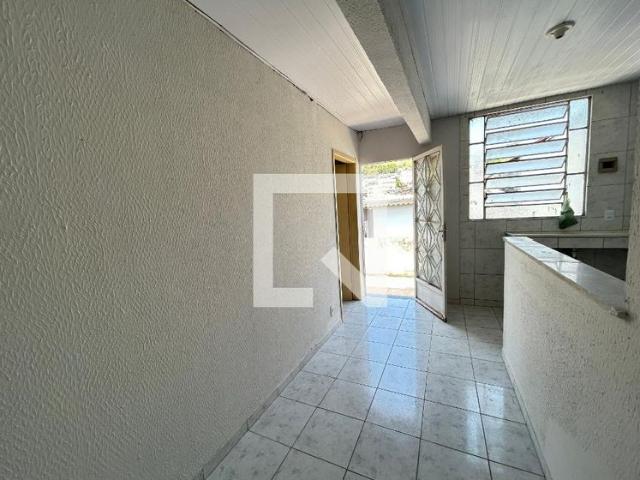 Kitnet aluguel em Vila Valqueire, Rio de Janeiro