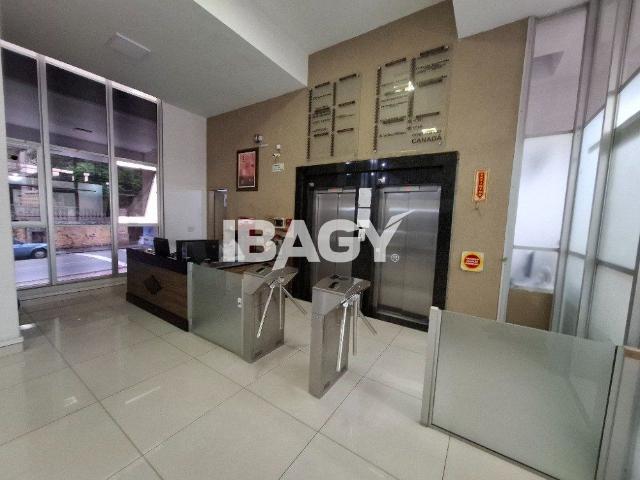 Apartamento aluguel em Região Geográfica Imediata de Florianópolis, Desterro