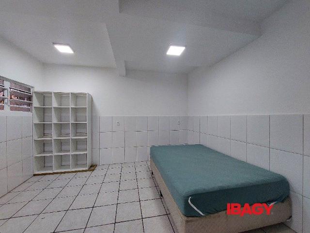 Apartamento aluguel em Região Geográfica Imediata de Florianópolis, Desterro