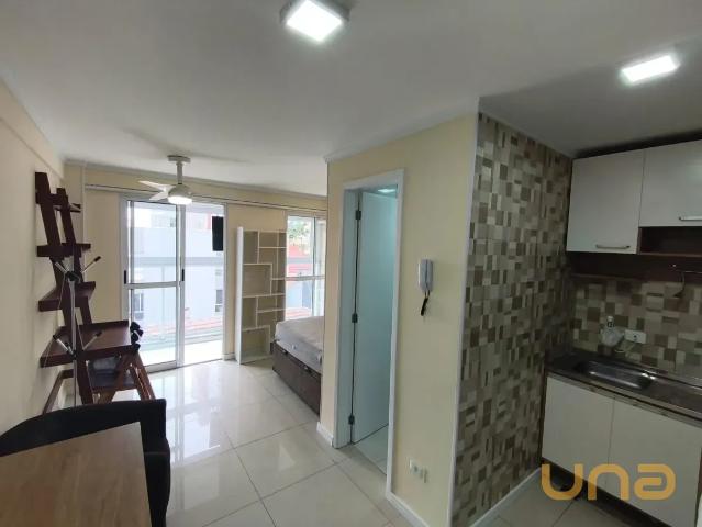 Apartamento aluguel em Cristo Rei, Curitiba