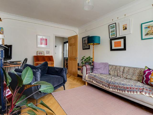 House for rent in Ashlyns Estate, Pouchen End