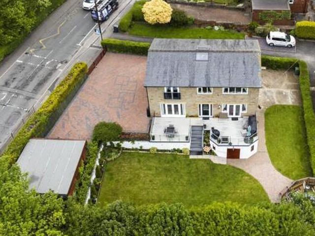 House for sale in Mirfield, West Yorkshire