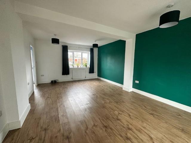 House for rent in Gun Hill, Warwickshire