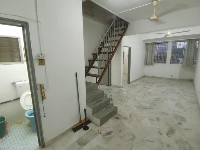 Flat for sale in Ampang, Majlis Perbandaran Ampang Jaya
