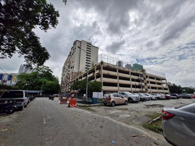 Apartment for sale in Country Heights Damansara, Kuala Lumpur