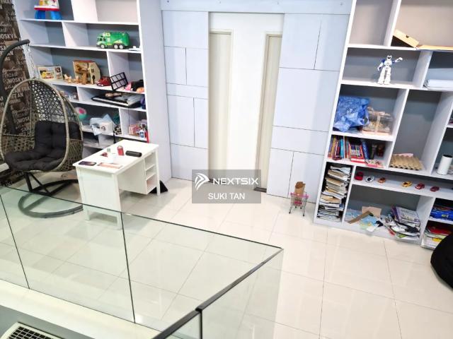 Residential House for sale in Country Heights Damansara, Kuala Lumpur